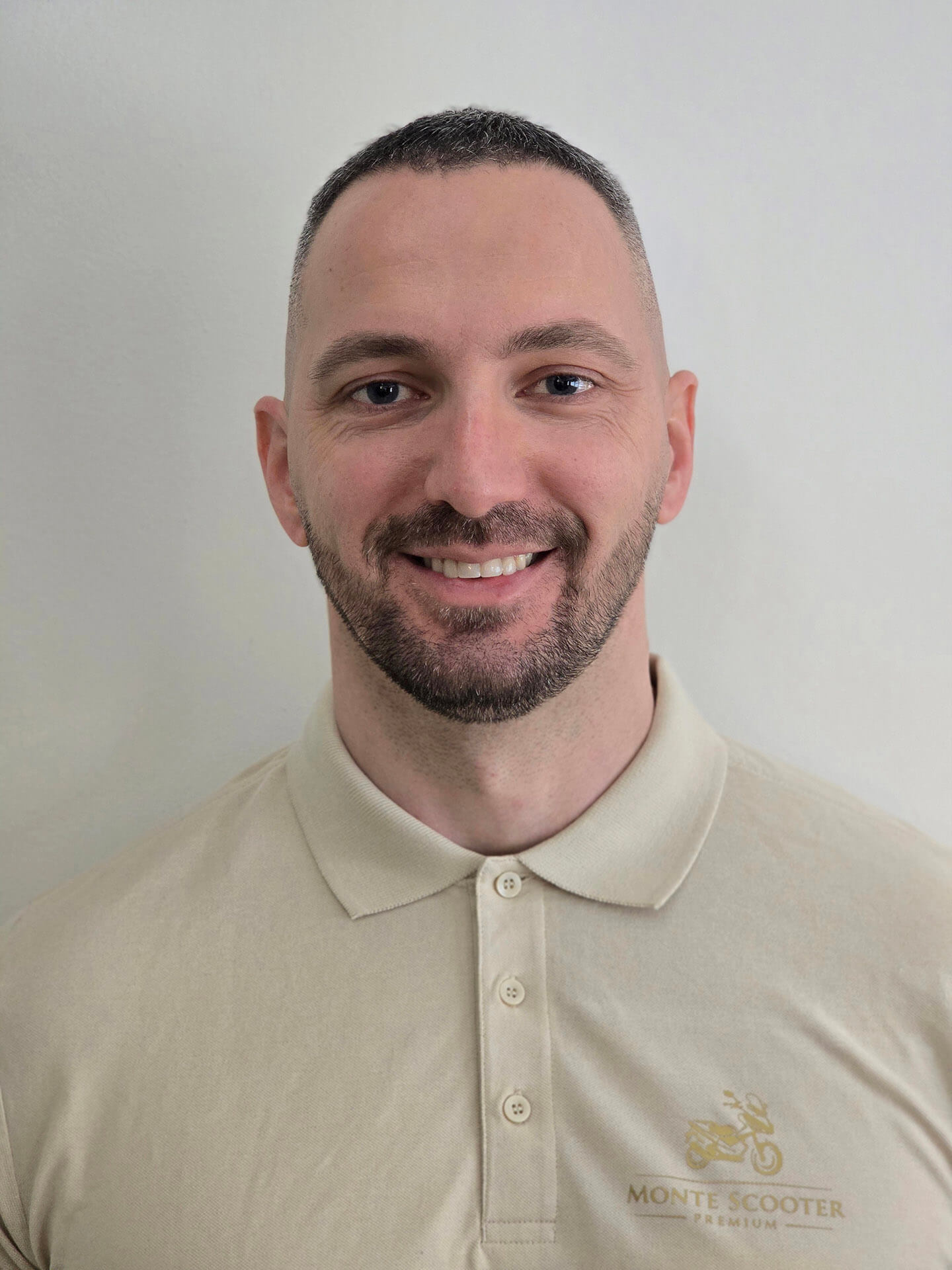 Miki Bozovic - Monte Scooter Premium